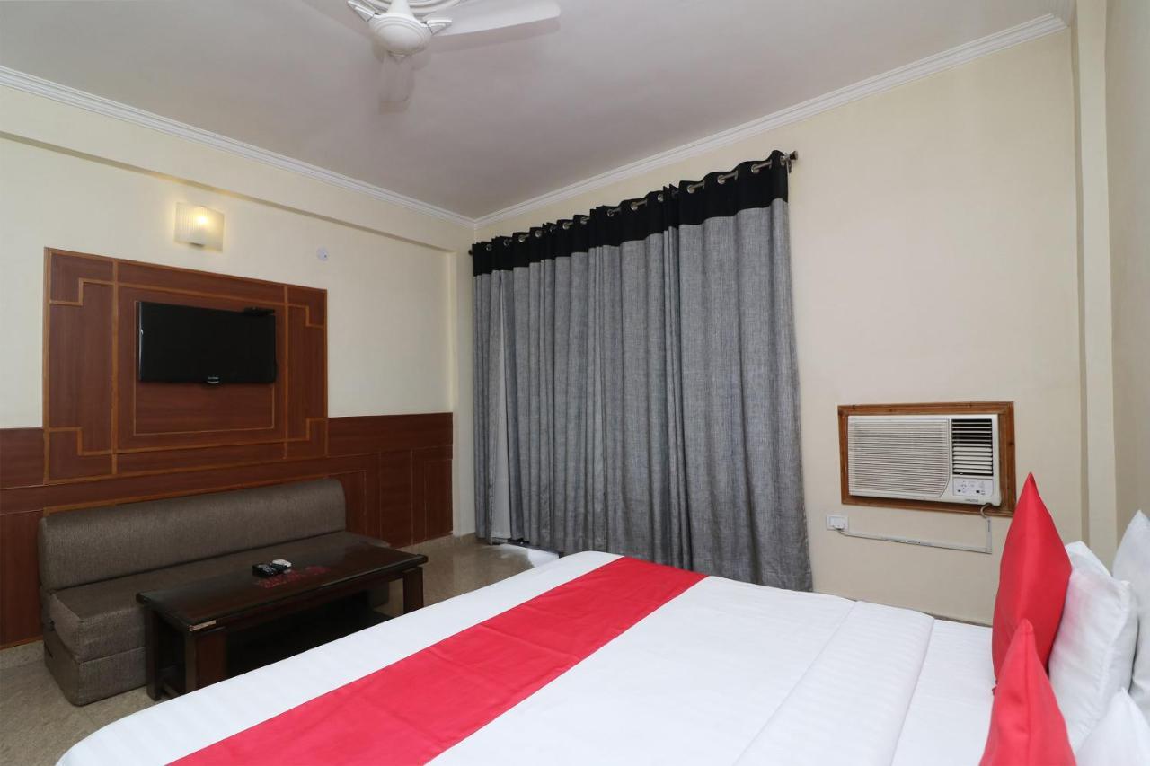 Capital O 4747 Imperial Hotel Katra 格德拉 外观 照片