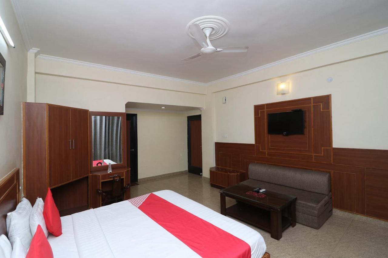 Capital O 4747 Imperial Hotel Katra 格德拉 外观 照片