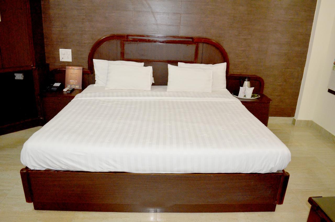 Capital O 4747 Imperial Hotel Katra 格德拉 外观 照片