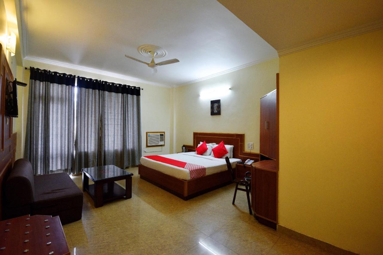 Capital O 4747 Imperial Hotel Katra 格德拉 外观 照片