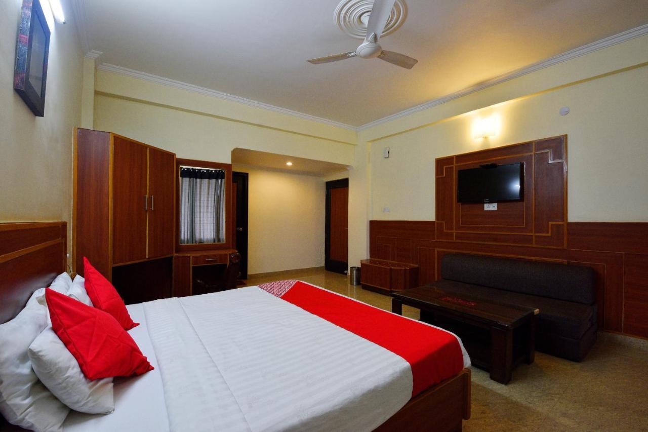 Capital O 4747 Imperial Hotel Katra 格德拉 外观 照片